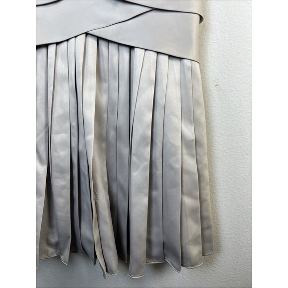 Ted Baker womens size 0 mini formal semi party pleated layers XS silver gray - Picture 3 of 10